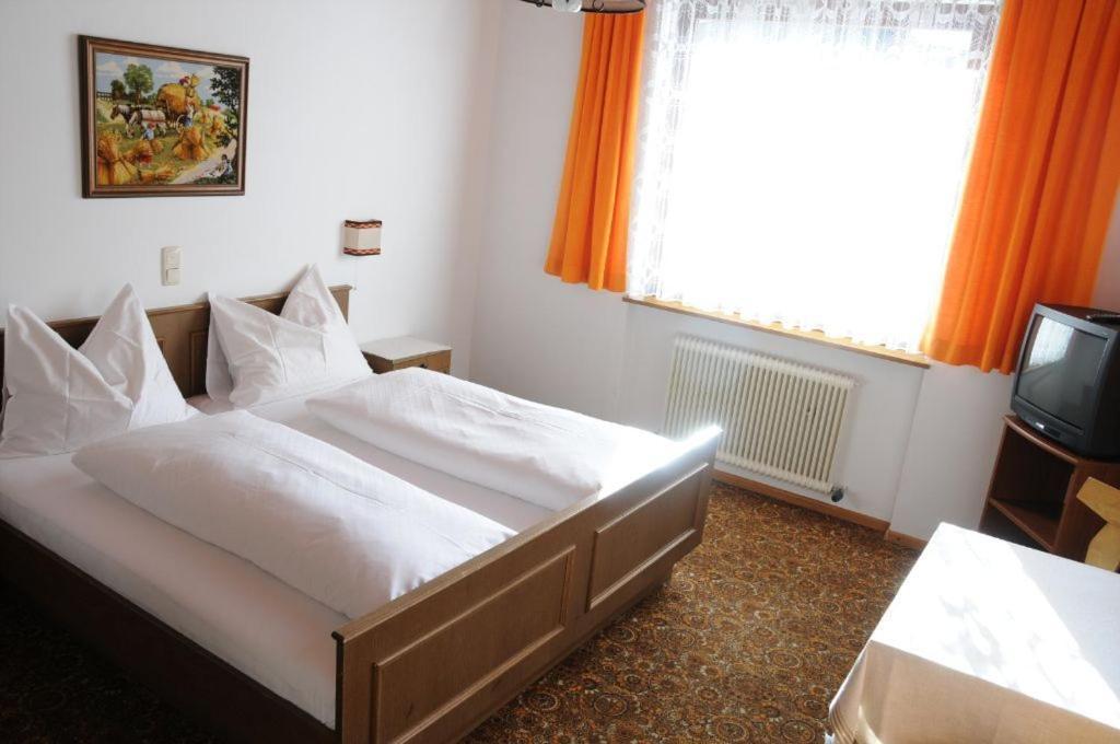Gasthof-Pension Ortner Stadl an der Mur Habitación foto